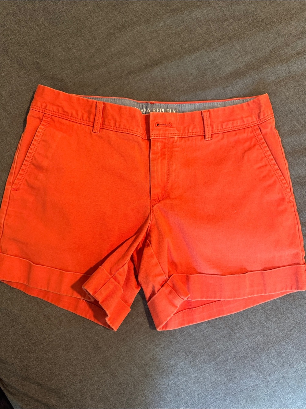 Banana Republic Women's Cuffed Shorts - Bright Orange